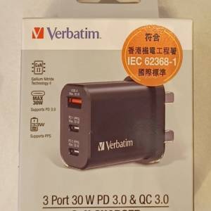 Verbatim 3 Port 30W PD 3.0 & QC 3.0 GaN Charger