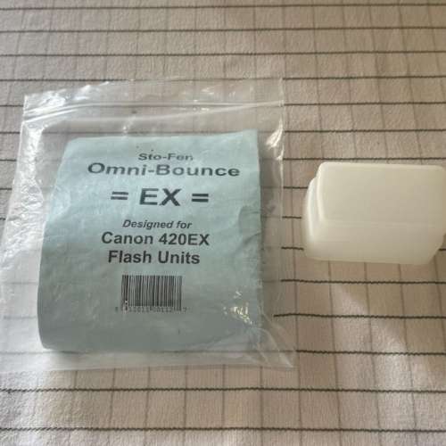 95% 新 Canon SpeedLite 420EX 連 Omni-Bounce 柔光罩
