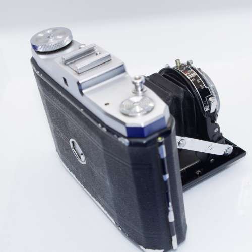 Zeiss Ikon NETTAR 6x5 folding camera