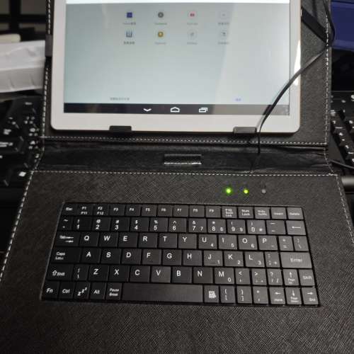 二合一平板 連鍵盤 可以打電話 雙卡雙待 128GB