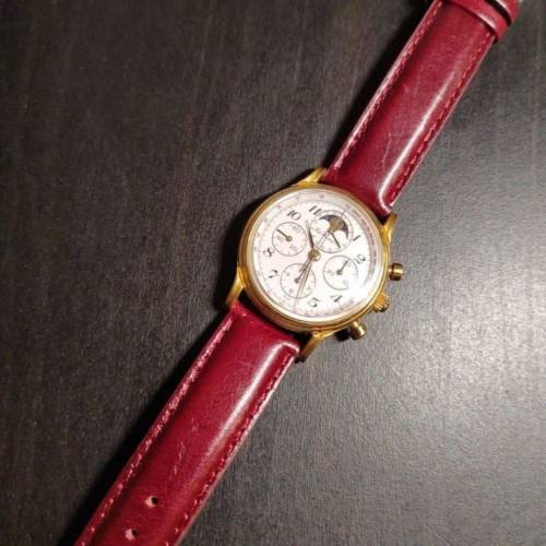 TAG Heuer Handwimd Chronograph, 34mmW/O Crown
Excellent Condition