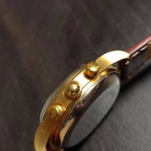 TAG Heuer Handwimd Chronograph, 34mmW/O Crown
Excellent Condition