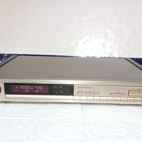 Denon TU460RG 220v 新淨度見圖元朗或元朗西鐵閘口交收！有短片！