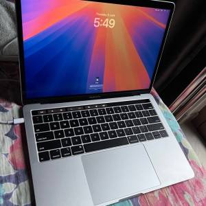 4 核心頂級 Macbook Pro 2018 late (A1989) Apple 原廠新換電池