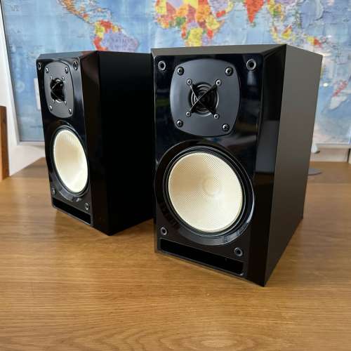 Onkyo D-325