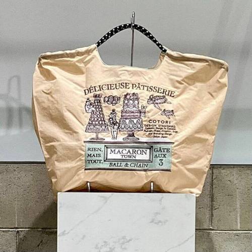 Ball & Chain 刺繡手挽袋・日本直送