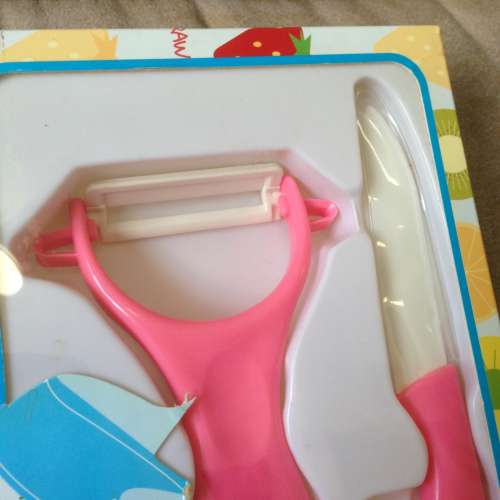 Ceramic Knife 2pc Set NEW 全新 陶瓷刀 2件套