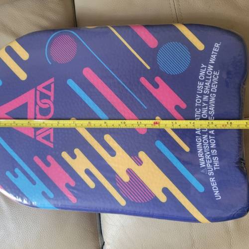 全新游泳練習浮板/趴板 $30（右二已售）