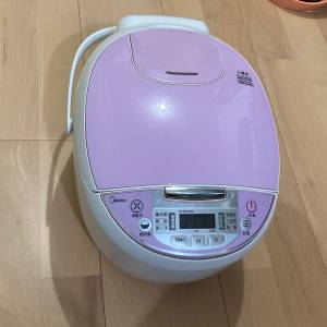 美的 4L 電飯煲 rice cooker (media)