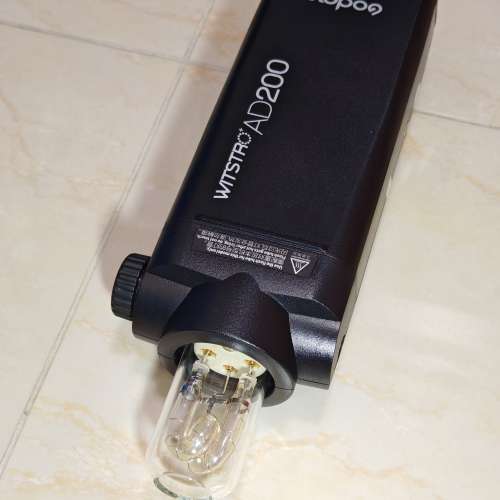 神牛 Godox AD200