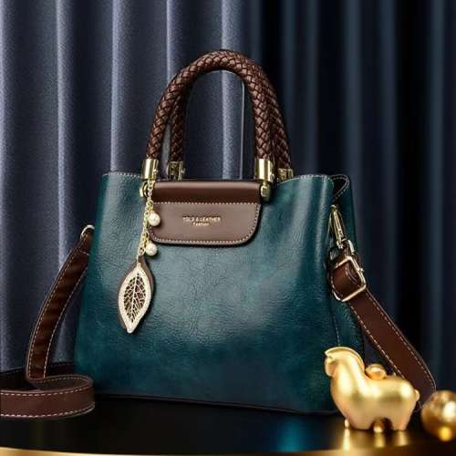 2025新款时尚大容量单肩包