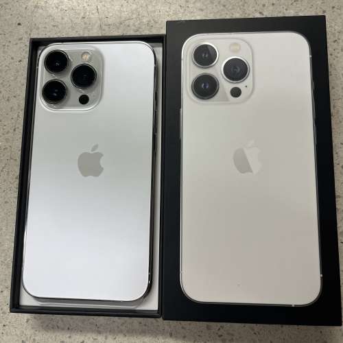 iPhone 13pro 256gb港行雙卡，完美冇花，剛換新電，滿血復活，電池健康度100，所有...