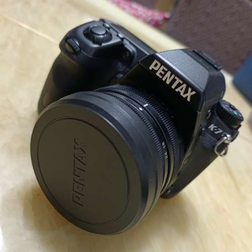 Pentax K-7 + DAL 18-50mm WR
