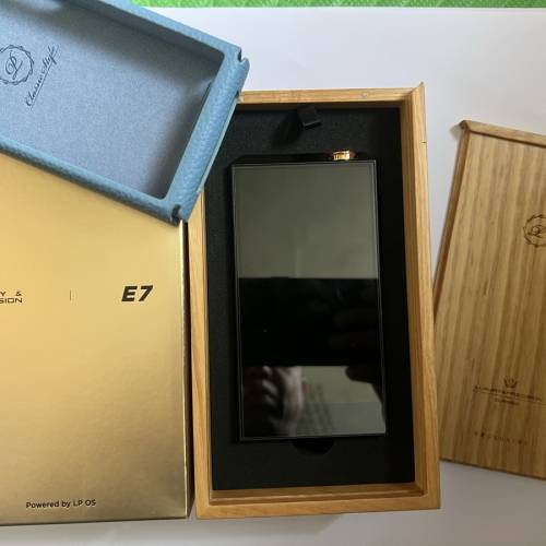 Luxury & Precision E7 精挑版