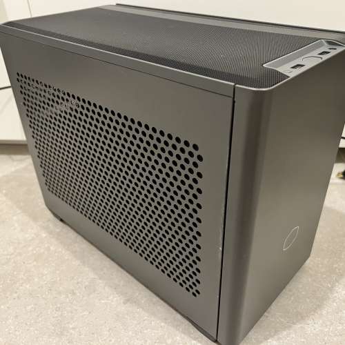 電腦主機 NR200P Max / AMD 3700X / RTX 2080 Super / ASUS Strix X570-i