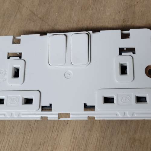 英國 MK 紅銅牆蘇