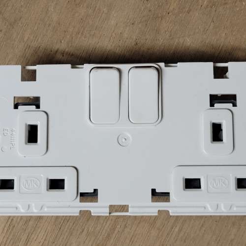 英國 MK 紅銅牆蘇