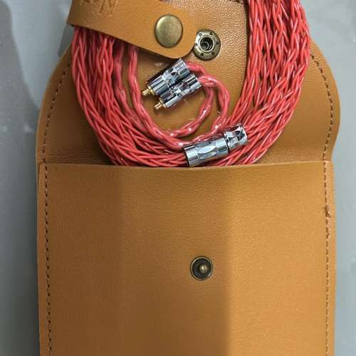 [限量1條](耳機線名:赤火)特別工藝之耳機線，6N單晶銅升級線MMCX-3.5(白金凌鏡插頭...