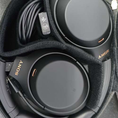 Sony wh-1000xm4 (黑色、香港行貨)