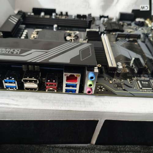 90%new Gigabyte Z790D 底板