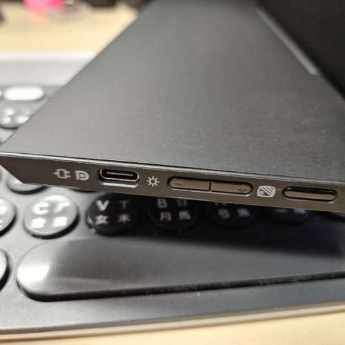 Lenovo ThinkVision 可攜式顯示器 M15