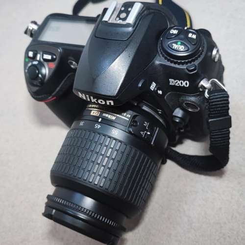 Nikon D200 及 nikkor ED 18-55mm 1:3.5-5.6G 相機及鏡頭