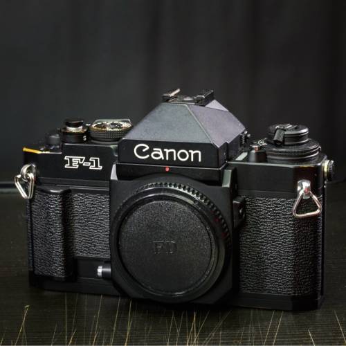 Canon new f1
