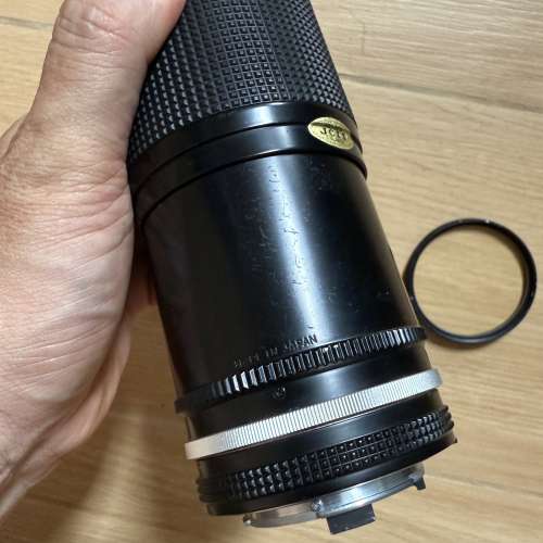 Nikon Ais 35-200mm f3.5-4.5 lens