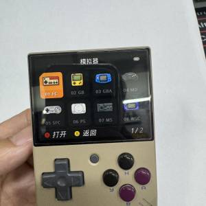 迷你手掌遊戲機 99%新, 只玩幾次, 深水步取
