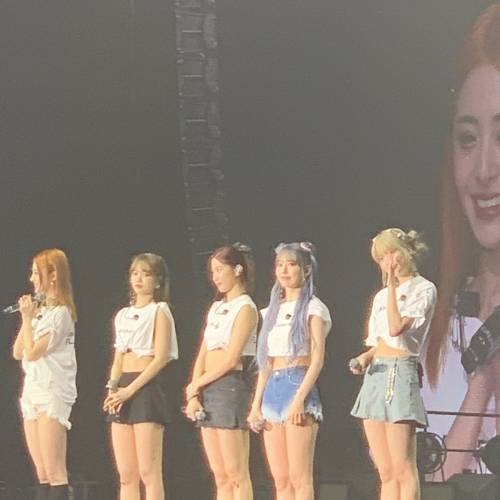 LE SSERAFIM香港演唱會門票🎫