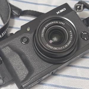 FUJIFILM X30