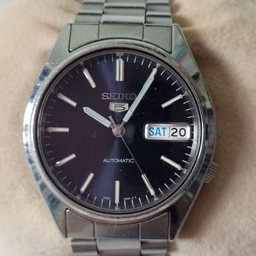 精工 Seiko 5 黑面 Automatic  星期日曆機械手錶