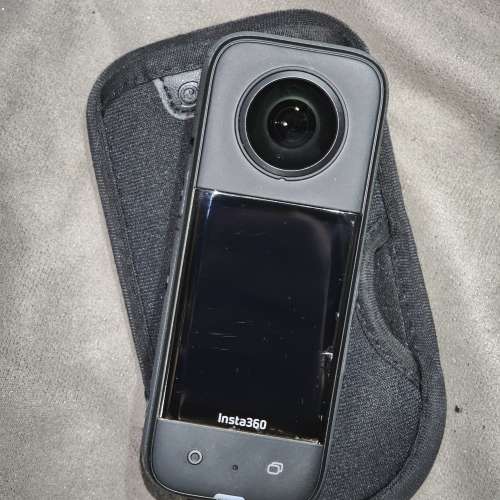 INSTA360 X3 冇盒冇單 有保護套 鏡片有微花 冇成像問題  跟1電1條USB線充 90%-95%ne...