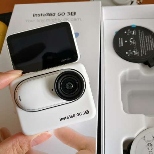 Insta 360 GO3S（64GB)