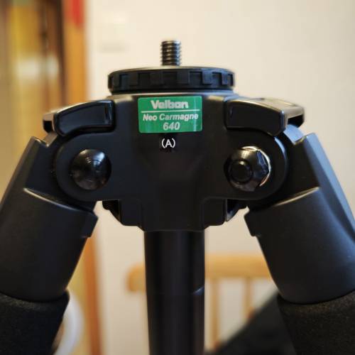98%新 Velbon Neo Carmagne 640A + Manfrotto 488 RC2雲台