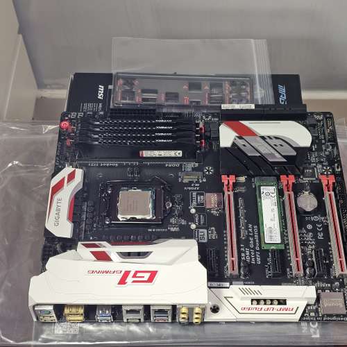 I7-6700K + Gigabyte Z170X-Gaming 7 + 64g RAM + Samsung 512G SSD + Asus STRIX-GTX
