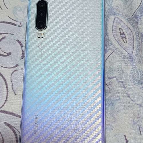 Huawei P30. 8+128gb.香港行貨內置Google 95% new