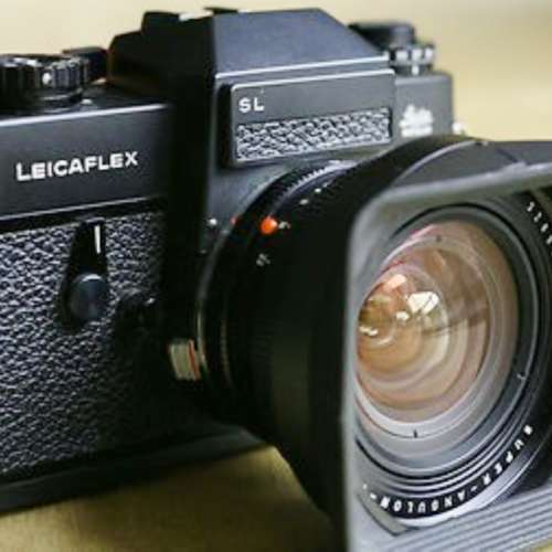 Leica Super Angulon R 21mm f/4專用方形遮光罩  及  B+W 專用特制濾鏡