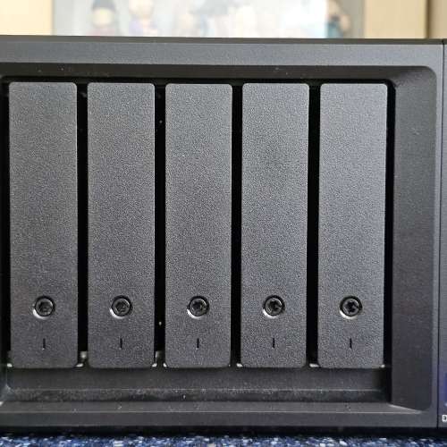 Synology DiskStation DS1019+ 5bays NAS