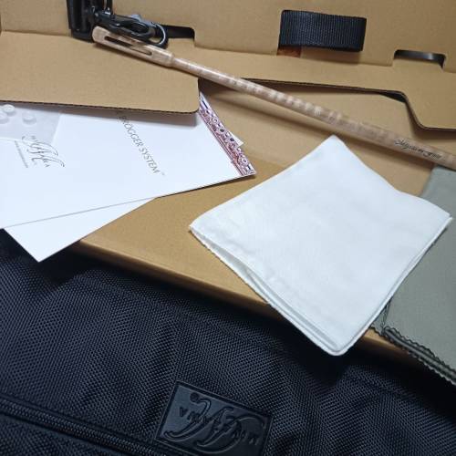 出售一支*全新*長笛Miyazawa203 系列PB203RH 鍍銀長笛