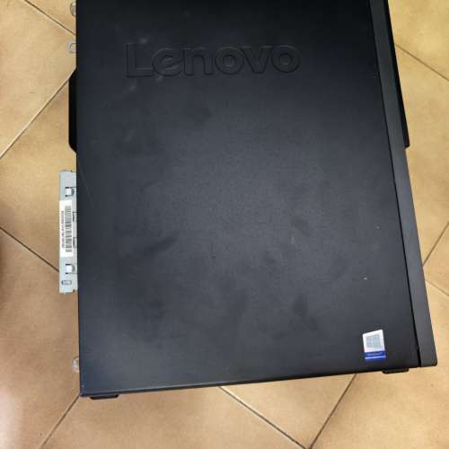 聯想ThinkCentre 準系統支持6*7代處理器，已經帶系統