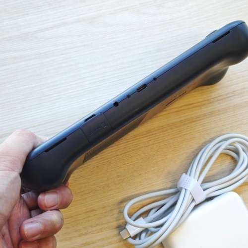 90%新 Ayaneo Air Pro R7-5825U 16+1TB 黑藍色 Handheld PC 遊戲機 Aya neo 內置Wi...