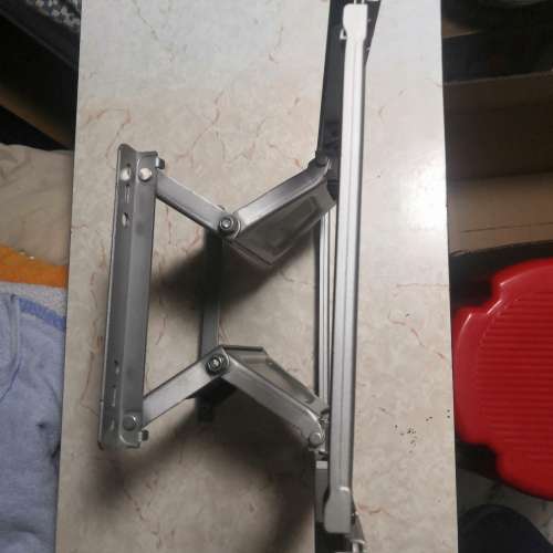 L G TV原装電視背架 型號LSW 350B