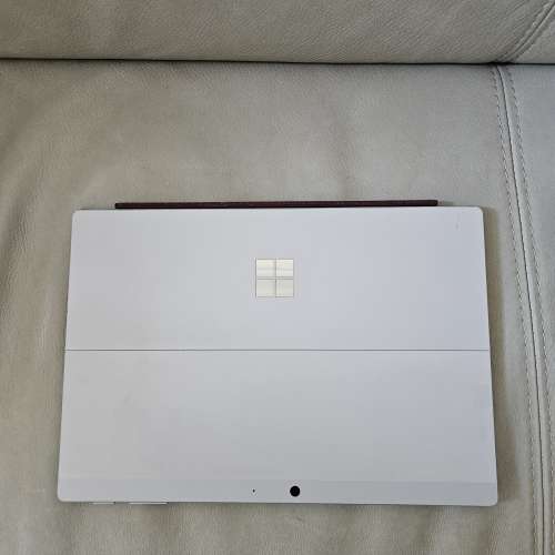 Surface Pro 7+ LTE