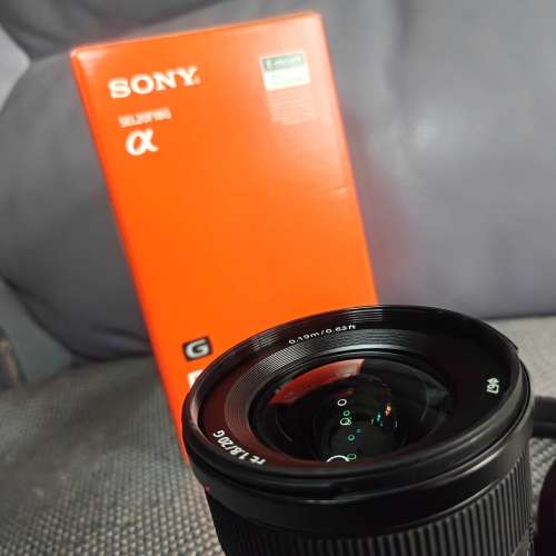 SONY 20mm 1.8
