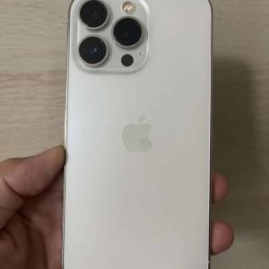 iPhone 13pro 256gb,港行雙卡，冇修冇拆，所有功能正常！
