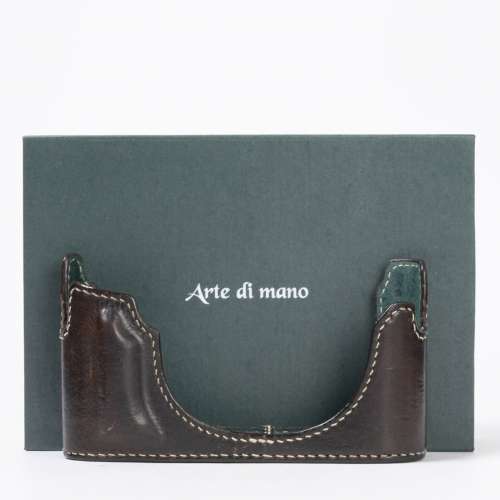 || Arte Di Mano Half Case for Leica M10 - Rally Grigio / Battery Changing System