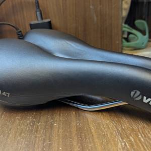 velo維樂VL-3147單車坐墊坐包