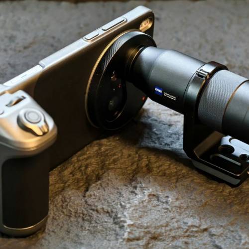 【國恒商城】▀▀ Vivo X200 Ultra 2.35x長焦增距鏡+專業影像套裝 ▀▀ 全新原封（...