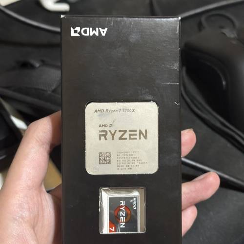 AMD Ryzen 7 3700x